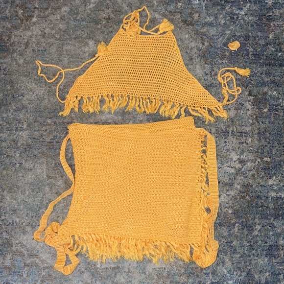 Stevie Crop Top & Skirt in Butternut - Picture 7 of 12